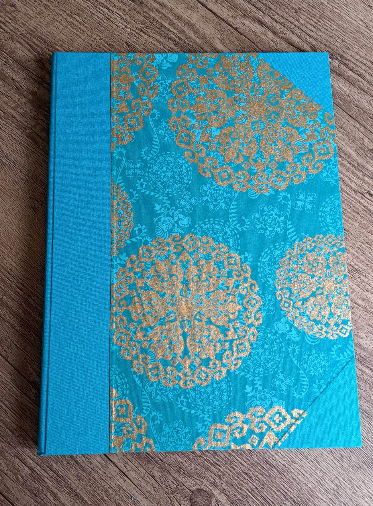 Conference folder - blue